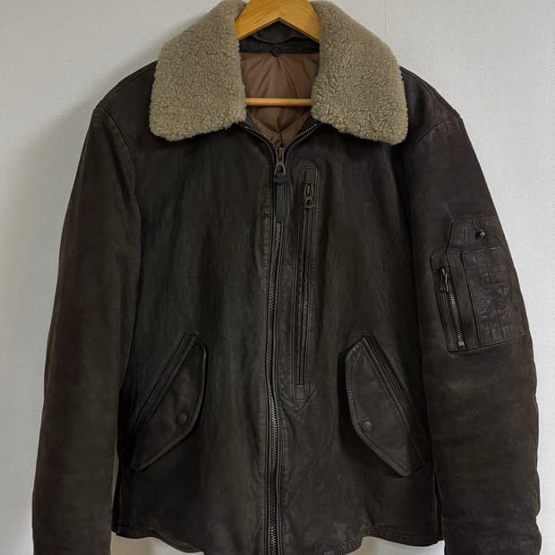 시리즈 23fw 가죽 라파예트 구스다운 점퍼 95사이즈