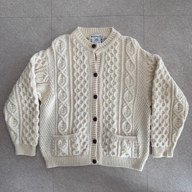 Appleseed’s 아란 울 가디건