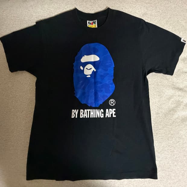 A BATHING APE 컬러 카모 빅 에이프 헤드 로고 반팔티