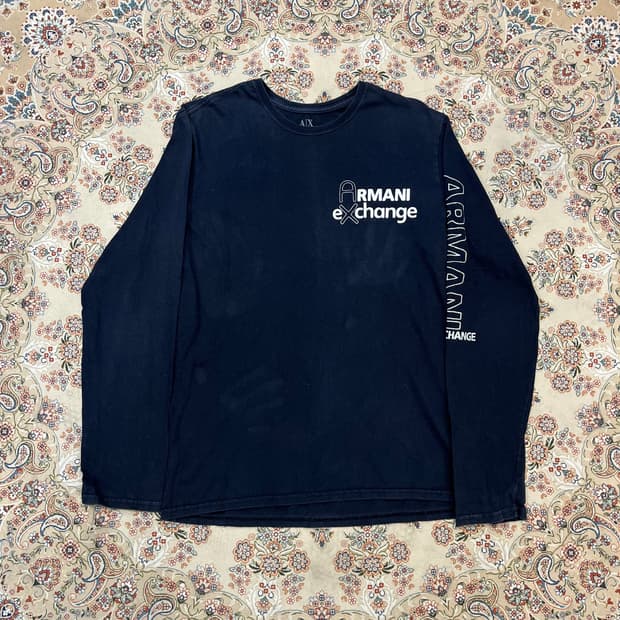 아르마니 익스체인지 프린팅 롱슬리브