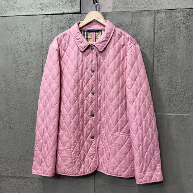 버버리 우먼스 핑크 퀼팅 자켓 made in ENGLAND (L)  