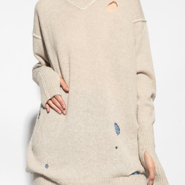 xs) 24AW MM6 메종 마르지엘라 컷 아웃 Sweater, 베이지