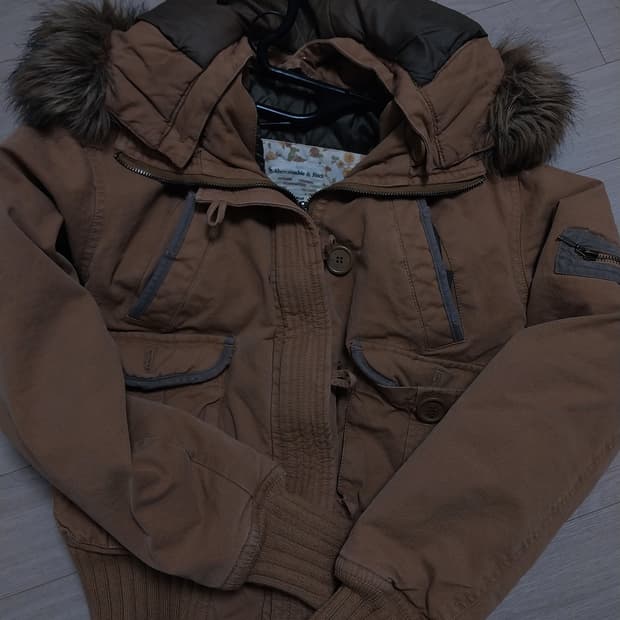 아베크롬비 울프죠