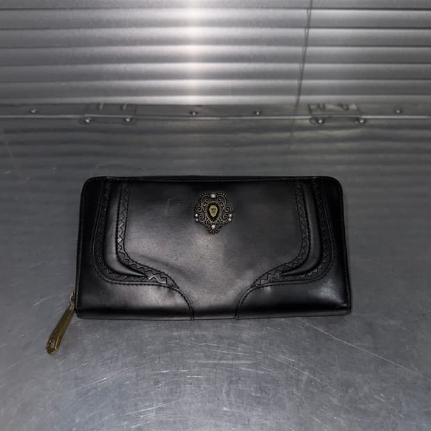 00s 안나 수이 가죽 롱 지갑