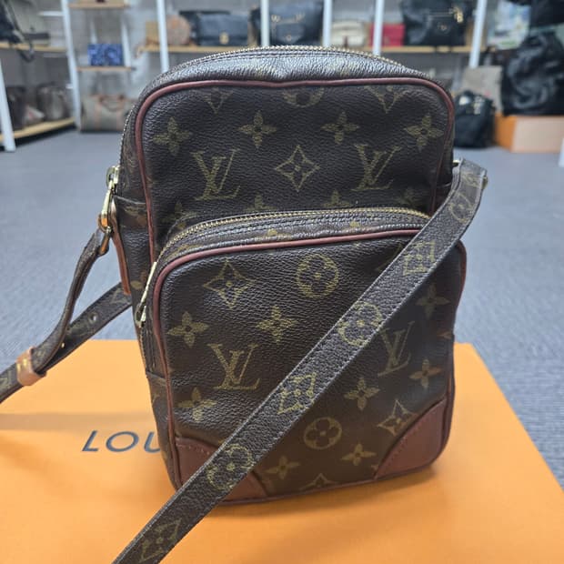 [특가][정품]루이비통 아마존 크로스백