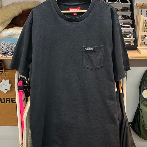 [105] 슈프림 포켓 반팔티 XL 