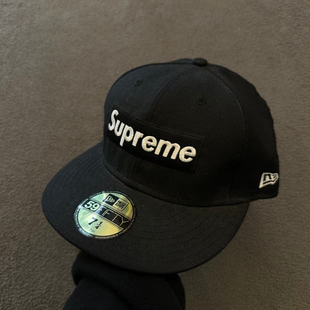 슈프림 뉴에라 사이즈캡 새상품 처분 