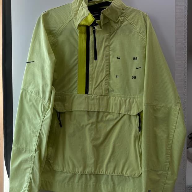 나이키 아노락 바람막이