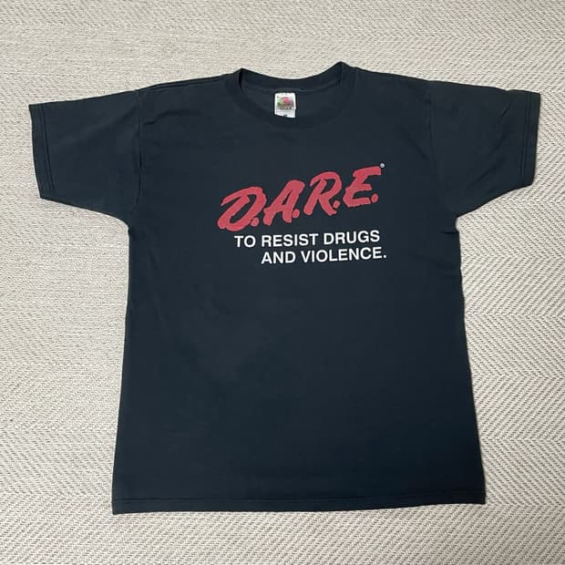(L) 90s 빈티지 DARE 블랙 티셔츠 후룻