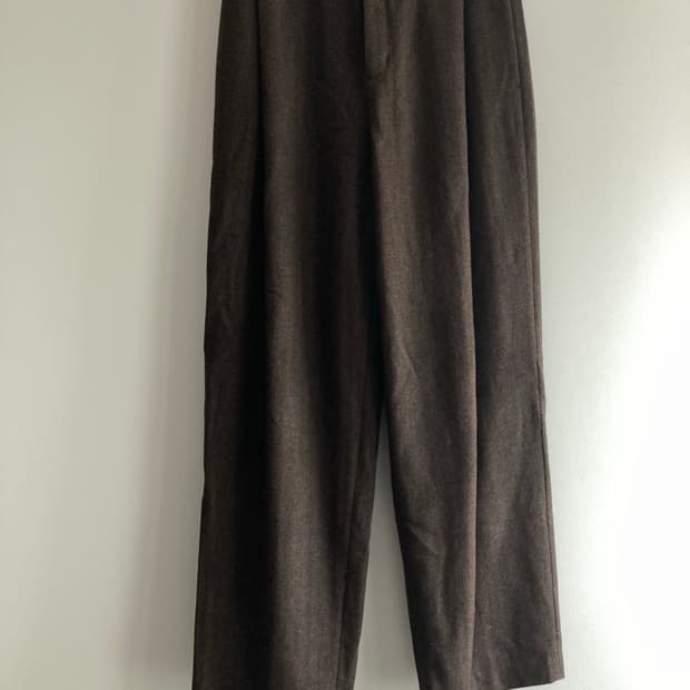 아모멘토 울 팬츠