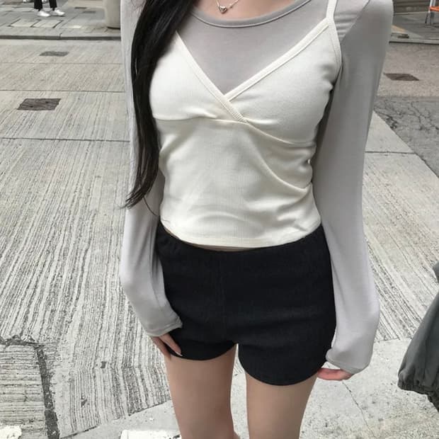 [새제품.바로배송] 미니포에 모브 레이어드 탑 세트 카키