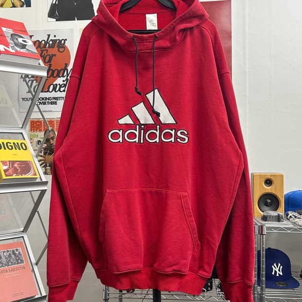 아디다스 00's 자수 로고 후드티