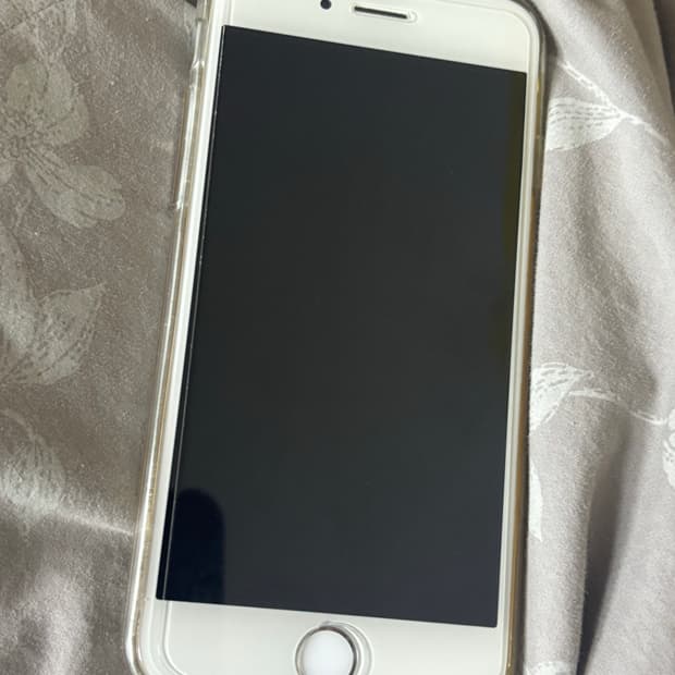 아이폰6 스페이스그레이 64GB 판매합니다!