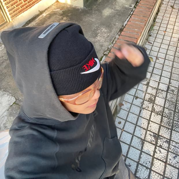 나이키 올드스쿨 비니