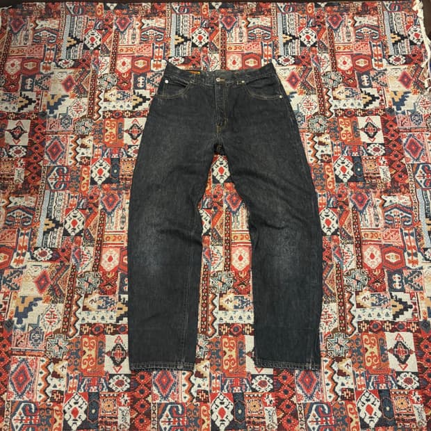 EDWIN Vintage Black Wash Denim 31