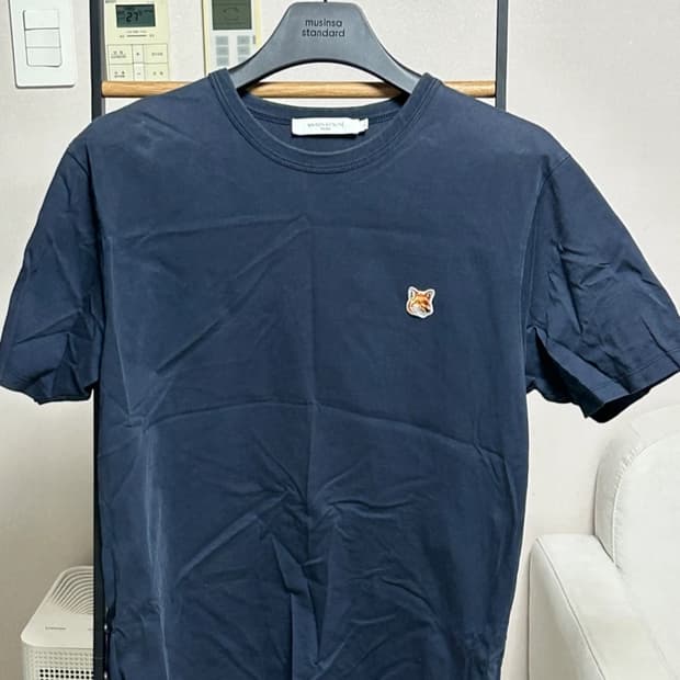 메종키츠네 네이비 반팔