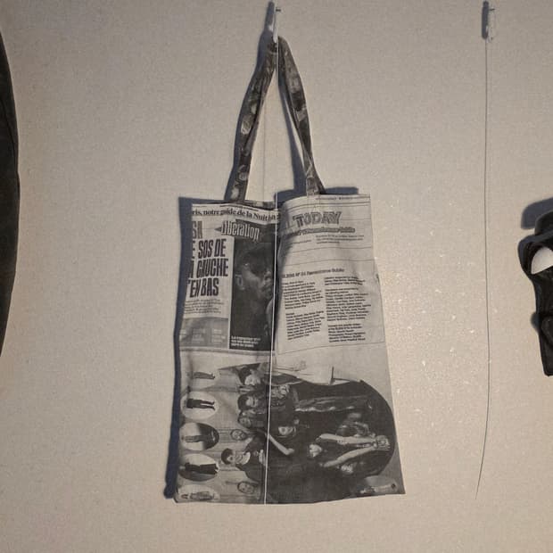 BLESS N°78 Backfrontals
Newspaper bag