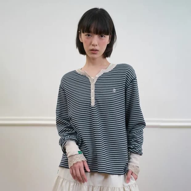 새상품)노컨텐츠 톤다운 스트라이프티 아이보리