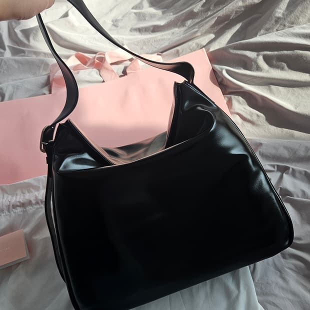 제이에스티나 호보백 새상품