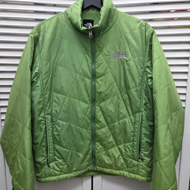 노스페이스 퀼팅 경량 패딩