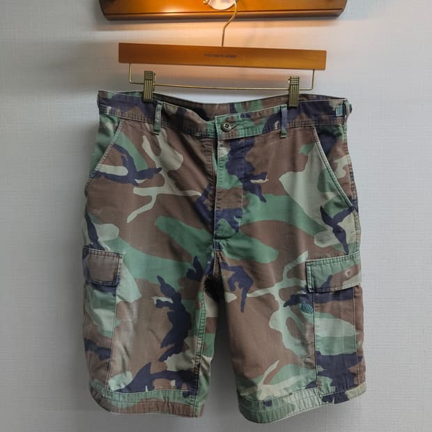M-R) 미군 오리지널 우드랜드 립스탁 카고 반바지 팝니다