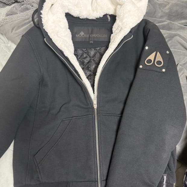 (백화점) 무스너클 버니스웨터 L/G 새상품급