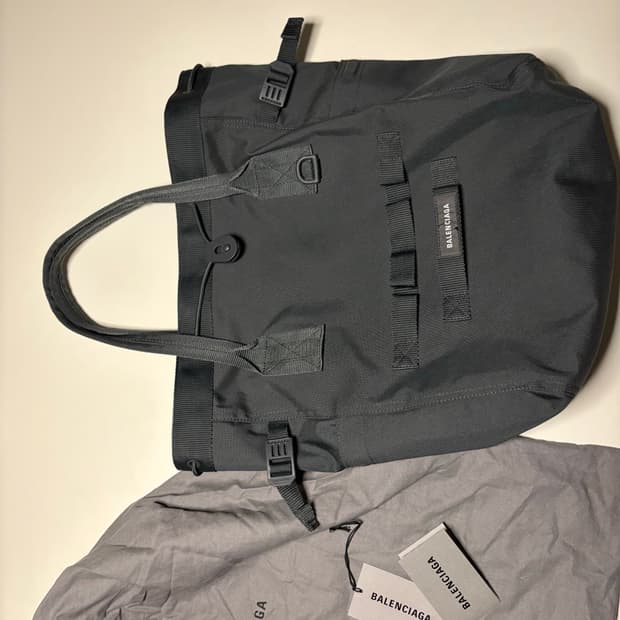 발렌시아가 아미 토트백