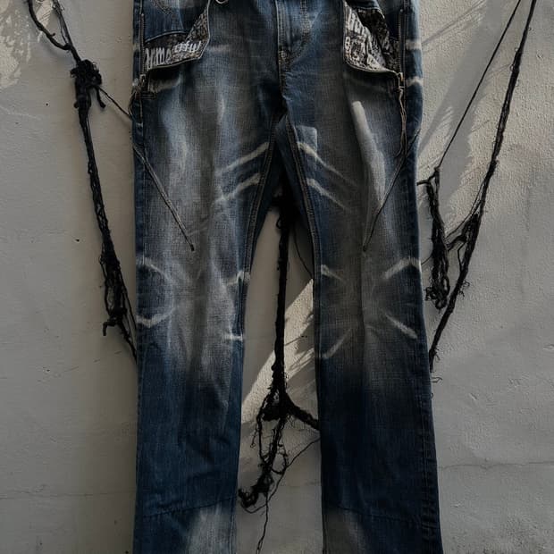 2000s hide aways 워싱 데미지 디테일 데님팬츠