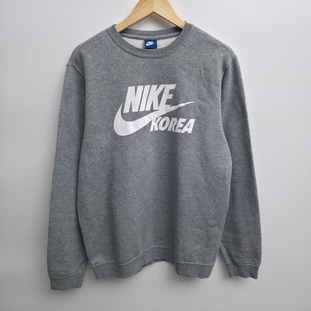 [M] 나이키 코리아 그레이 맨투맨