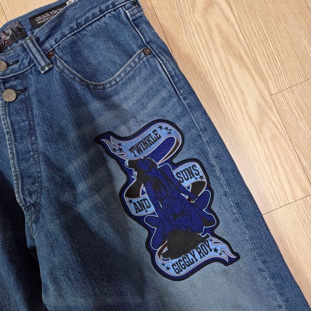 기글리로리 체위 와펜 레귤러 데님 팬츠