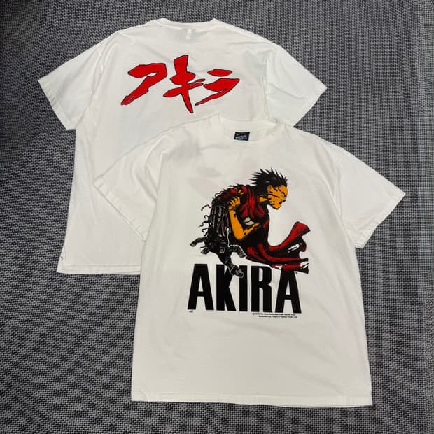 새상품) AKIRA 테츠오 포스터 프린팅티셔츠 (L/XL)