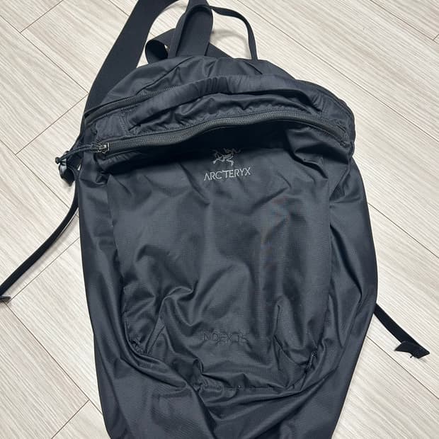 아크테릭스 INDEX 15 백팩 블랙