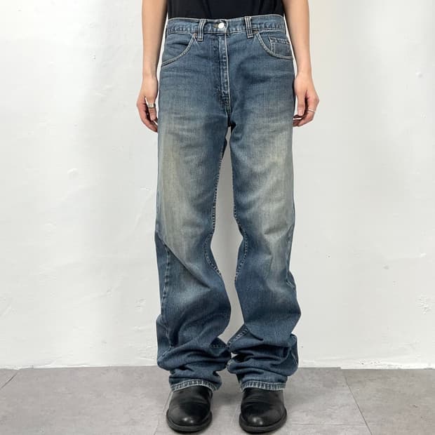 Levi’s 90s Japan 509 Faded Indigo Denim 