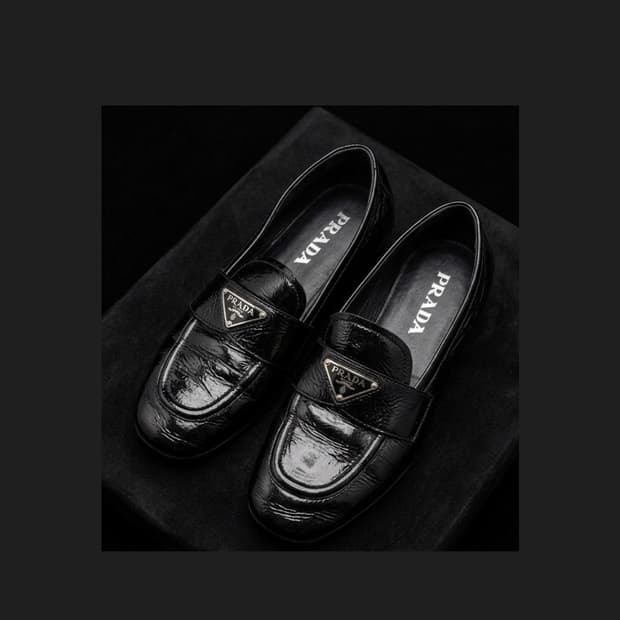 프라다 플랫 애나멜로퍼 240 풀박스