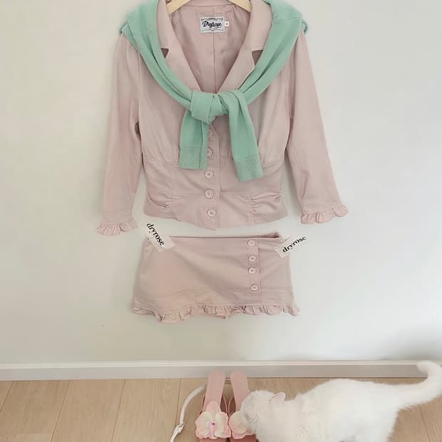 드라이로즈 에밀리 자켓 + 스커트 세트