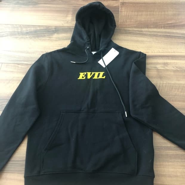 산드로 옴므 미스터 EVIL 후드 티셔츠 