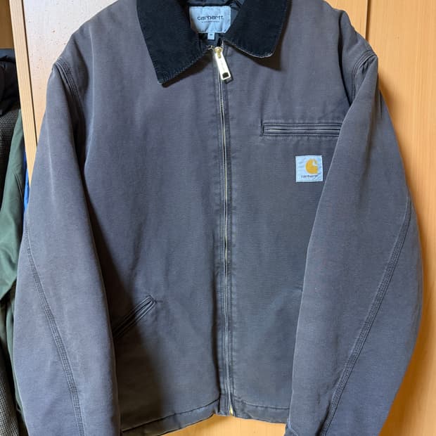 칼하트 WIP OG 디트로이트 자켓 토바코 블랙 [M]