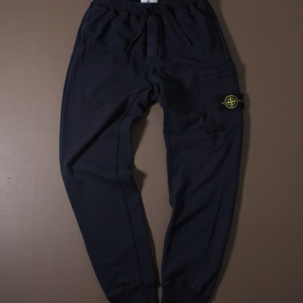Stone Island 스톤아일랜드 컴퍼스 와펜 스웻 조거 팬츠