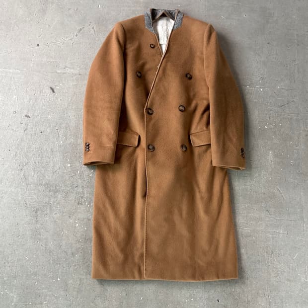 마틴 마르지엘라 x H&M 컷아웃 코트