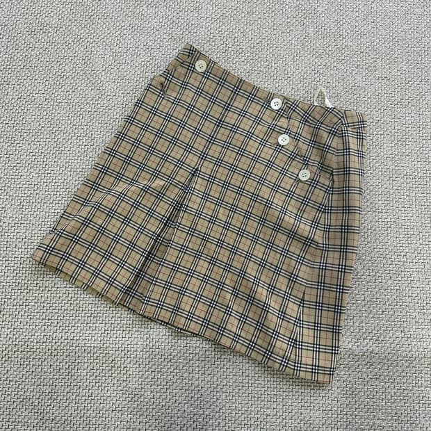 실측확인 버버리 노바체크 스커트 0420D