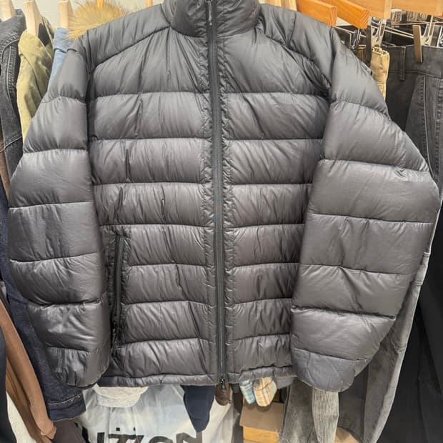 모이프 헬리움 다운자켓 블랙 1사이즈