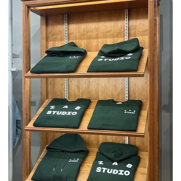 아이앱 스튜디오 후드 맨투맨 그린