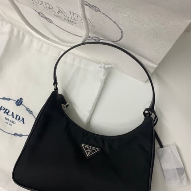 프라다 호보백