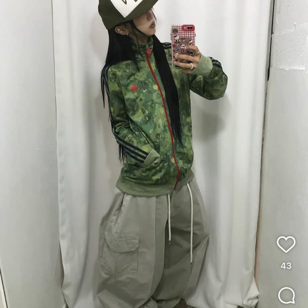 아디다스 스컬 패턴 져지