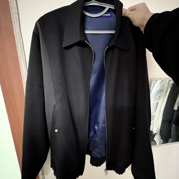 Curated parade 220 01 ow 48사이즈