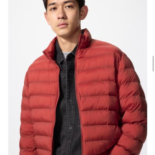 유니클로 퍼프테크 경량패딩 재팬 m 사이즈 레드 색상