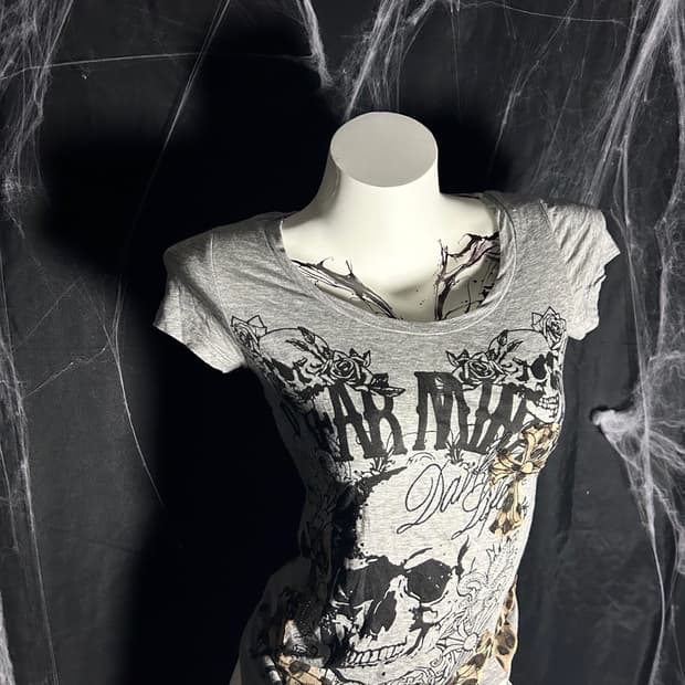 skull punk y2k leopard tee