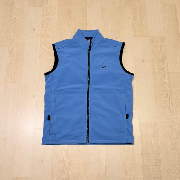 나이키 써마핏 후리스 조끼