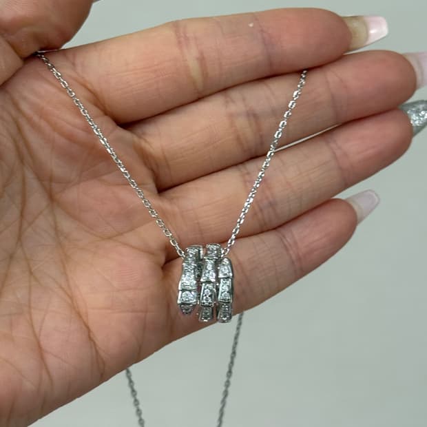 뱀 목걸이, 여자 목걸이, 풀큐빅 새상품