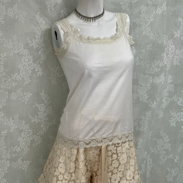 빈티지 화이트 레이스 나시 1112 모리걸 y2k 스트릿 갸루 펑키 일본